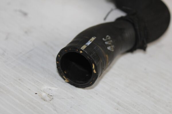 Mercedes Benz W177 A250 Engine Coolant Hose Pipe A2602032400, A2602033300
