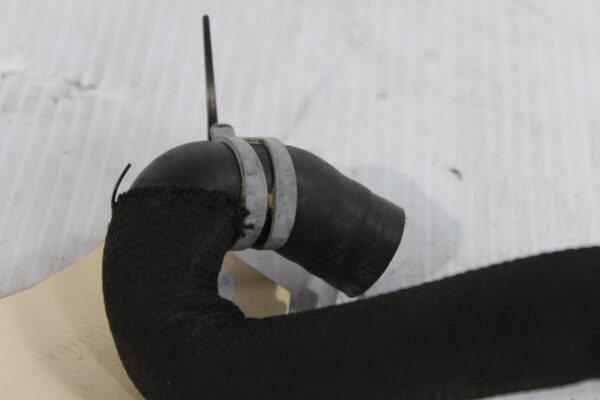 Mercedes Benz W117 A250 Engine Coolant Water Hose Pipe A2602030000