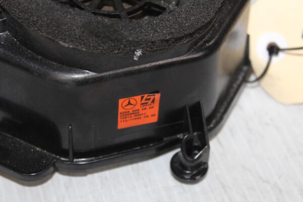 Mercedes Benz W204 C Class Rear Parcel Shelf Speaker LEFT A2048205802