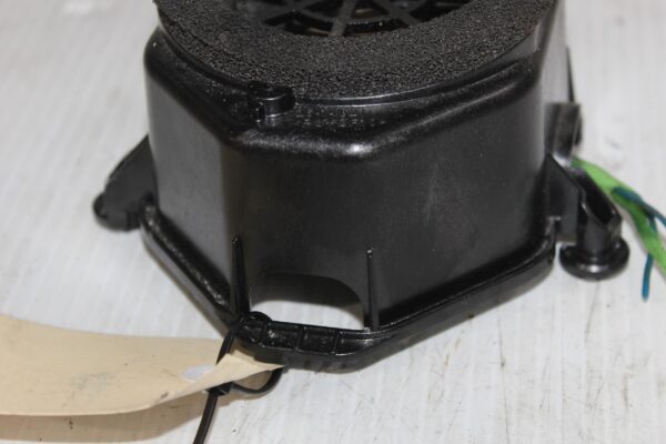 Mercedes Benz W204 C Class Rear Parcel Shelf Speaker LEFT A2048205802