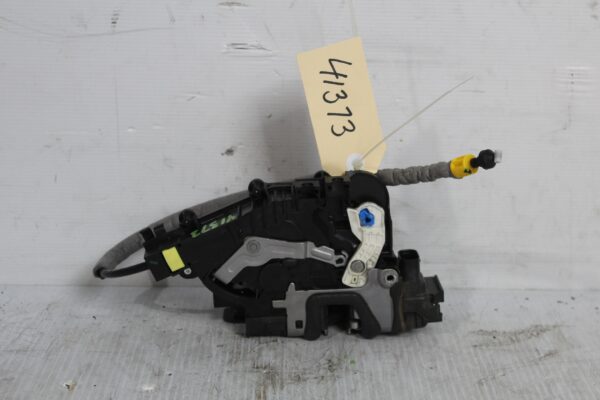 Mercedes Benz W205 C Class Front Right Door Lock Actuator A0997200000