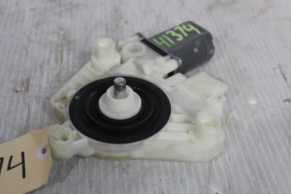 Mercedes Benz W205 W253 W213 C GCL E Class Window Regulator Motor A2139069501