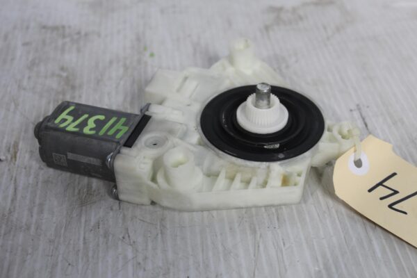Mercedes Benz W205 W253 W213 C GCL E Class Window Regulator Motor A2139069501