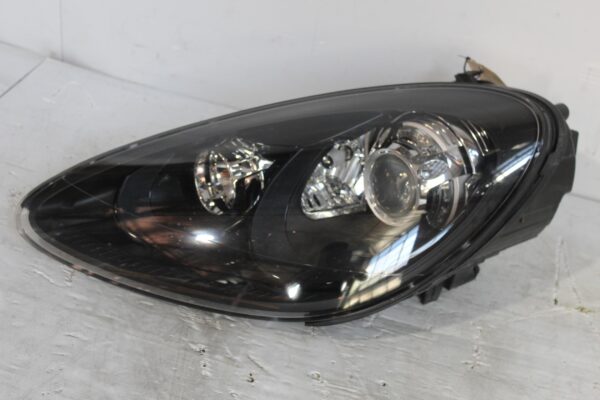 Porsche 958 92A Cayenne GTS Left Headlight Headlamp 95863128300, 7P5941029AJ