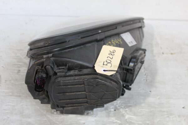 Porsche 958 92A Cayenne GTS Left Headlight Headlamp 95863128300, 7P5941029AJ