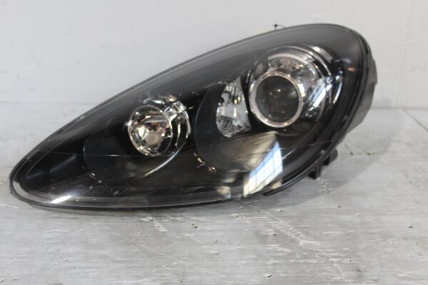 Porsche 958 92A Cayenne GTS Left Headlight Headlamp 95863128300, 7P5941029AJ