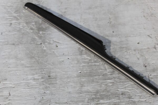 Porsche 95B Macan Front Right Door Card Trim Moulding GLOSS BLACK 95B867410D