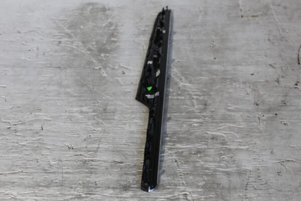 Porsche 95B Macan Front Right Door Card Trim Moulding GLOSS BLACK 95B867410D