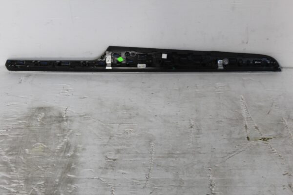 Porsche 95B Macan Front Right Door Card Trim Moulding GLOSS BLACK 95B867410D