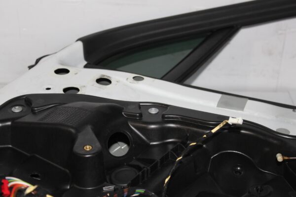 Porsche Cayenne 92A 958 Front Right Drivers Door WHITE