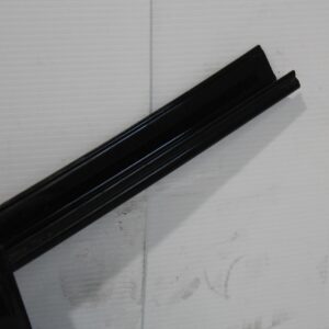 Porsche Cayenne Rear Right Door Window Strip 7P5853590RH - Image 4