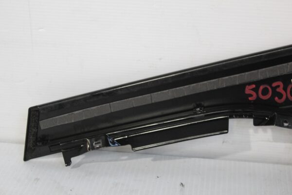 Porsche Cayenne Rear Right Door Window Strip 7P5853590RH
