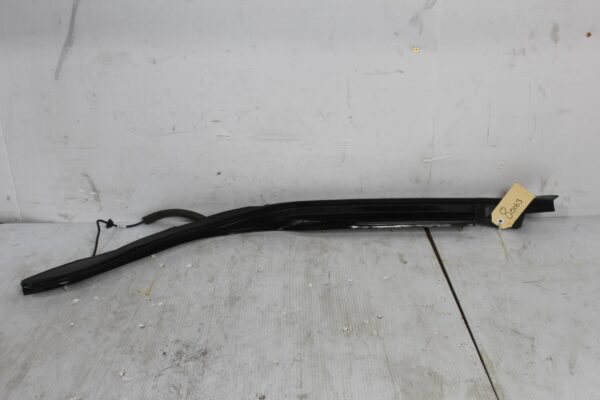 Range Rover Sport L494 Right Tailgate Close Sensor Moulding LR056951, LR139421