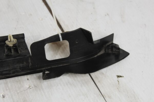 Range Rover Sport L494 Right Tailgate Close Sensor Moulding LR056951, LR139421