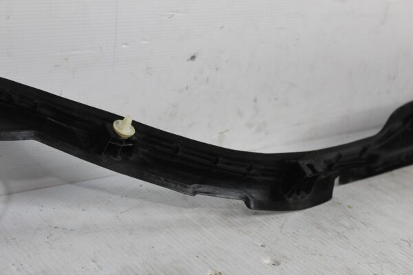 Range Rover Sport L494 Right Tailgate Close Sensor Moulding LR056951, LR139421