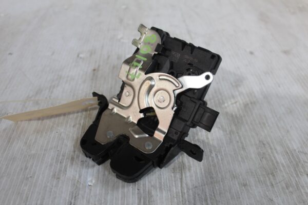 Range Rover Sport L494 Tailgate Lock Latch LR048039, LR139929