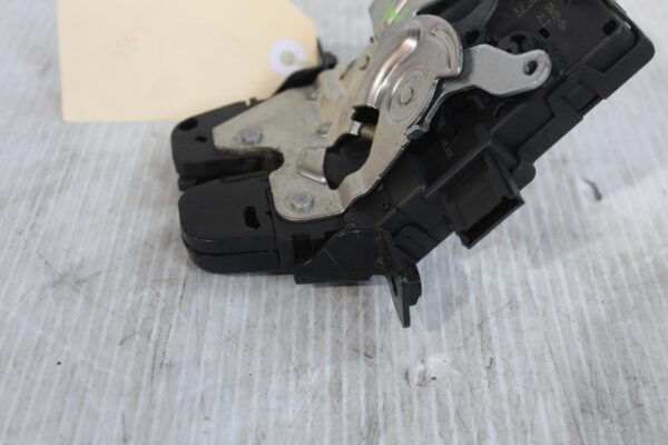 Range Rover Sport L494 Tailgate Lock Latch LR048039, LR139929