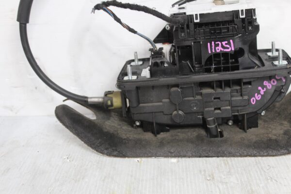 Audi 8R Q5 SQ5 Gear Shift Selector Lever Mechanism 8R2713041M, 8R2713105B
