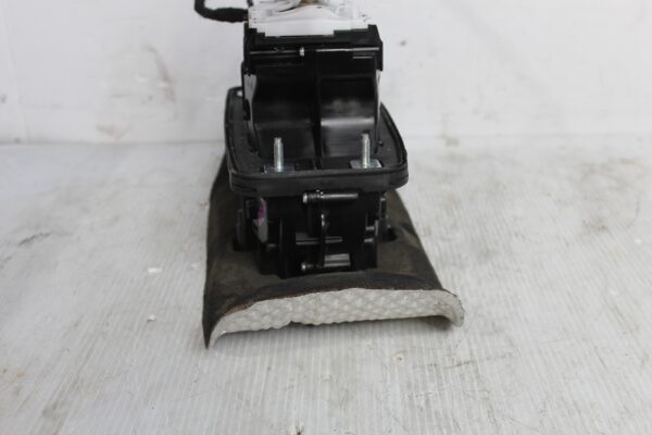 Audi 8R Q5 SQ5 Gear Shift Selector Lever Mechanism 8R2713041M, 8R2713105B