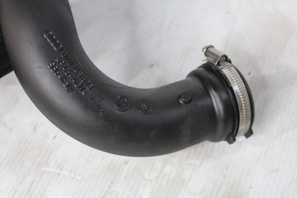 Audi Q5 SQ5 Intercooler Pressure Pipe Left 8K0145673AB