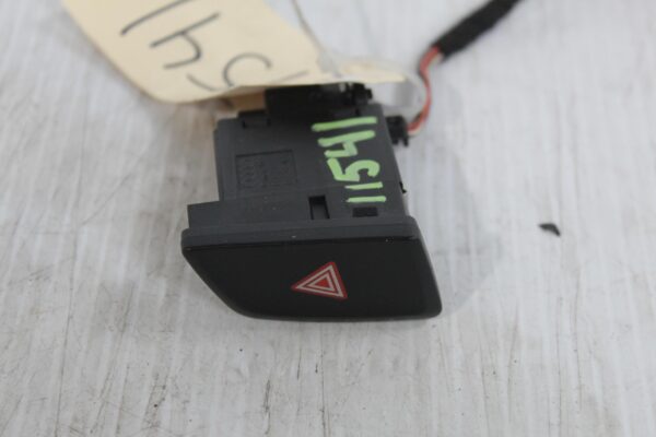 Audi 8R Q5 SQ5 Emergency Hazard Light Switch Button 8R2941509