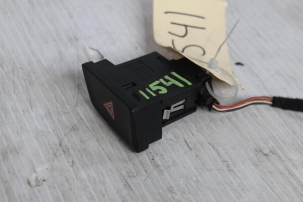 Audi 8R Q5 SQ5 Emergency Hazard Light Switch Button 8R2941509
