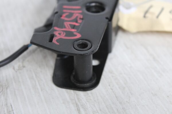 Audi 8R Q5 SQ5 Hood Latch Lock Release 8K0823509F, 8K0823509G