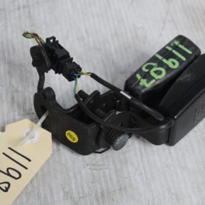 Audi 8V A3 S3 RS3 Rear Double Seat Belt Clip Buckle Latch 8V0857739QVZ - Image 4