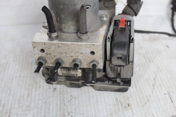 Audi 8R Q5 SQ5 ABS Control Pump Hydraulic Unit 8R0907379BA, 8R0614517DQ