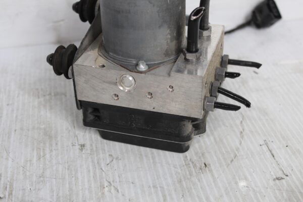 Audi 8R Q5 SQ5 ABS Control Pump Hydraulic Unit 8R0907379BA, 8R0614517DQ