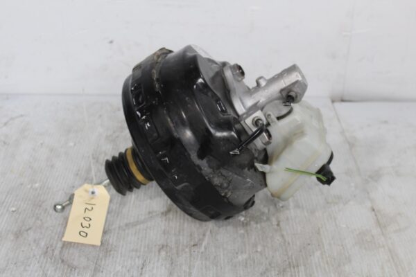 Audi 8R Q5 SQ5 Power Brake Booster w Reservoir 8R0612103H, 8K0611301A