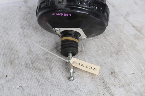 Audi 8R Q5 SQ5 Power Brake Booster w Reservoir 8R0612103H, 8K0611301A