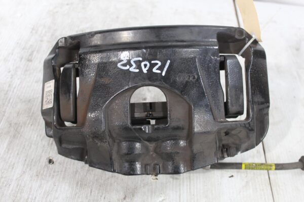 Audi SQ5 Front Left Brake Caliper 8R05AQ, 8R0615123