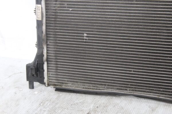 Volkswagen MK7 Golf Auxiliary Secondary Radiator Cooler 5Q0121253GG, 5Q0121253H
