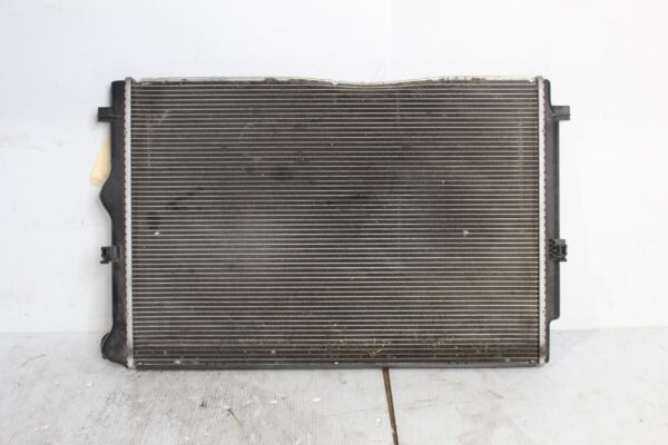 Audi 8V A3 2.0L TDI Engine Radiator Cooler For Coolant 5Q0121251ES, 5Q0121251EQ