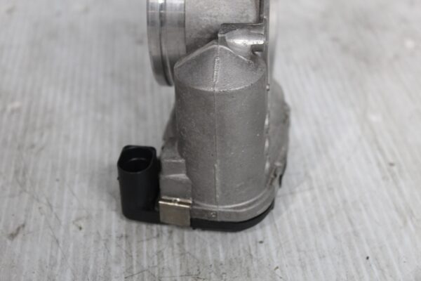 Audi 8V RS3 RSQ3 TTRS Throttle Body Control Valve 079133062G, 07K133062H