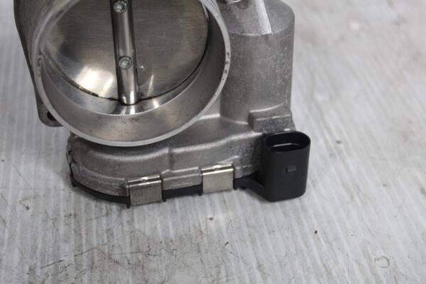 Audi 8V RS3 RSQ3 TTRS Throttle Body Control Valve 079133062G, 07K133062H