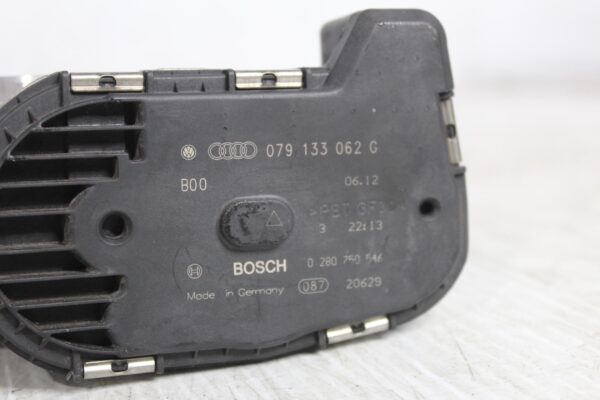 Audi 8V RS3 RSQ3 TTRS Throttle Body Control Valve 079133062G, 07K133062H