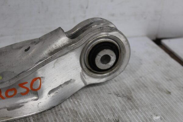 Audi FY Q5 SQ5 Rear Left Lower Control Arm 80A505311B, 80A505311A