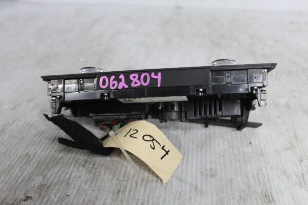 Audi 8R Q5 SQ5 AC Aricon Climate Control Panel 8K2820043AP, 8K2820043BA