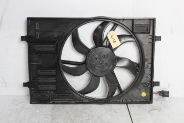 Volkswagen MK7 Golf Radiator Fan 5Q0121205D, 5Q0121205AQ