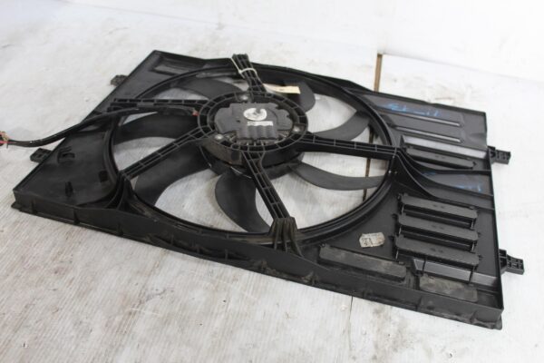 Volkswagen MK7 Golf Radiator Fan 5Q0121205D, 5Q0121205AQ
