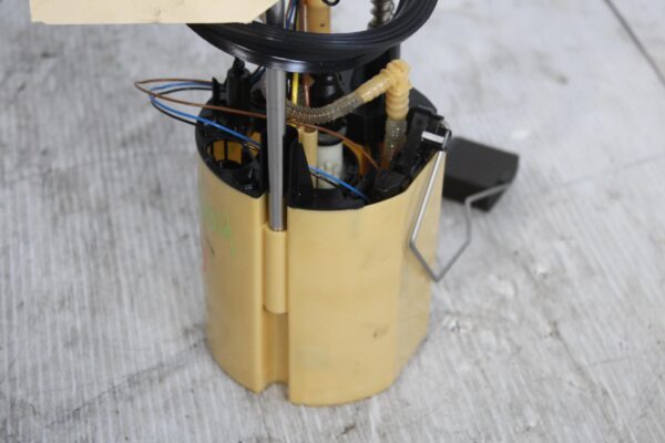 Audi 8R Q5 SQ5 Fuel Pump Module Assembly Unit 8R0919050D, 8R0919050E