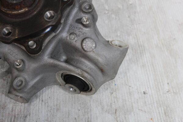 Audi Fy Q5 SQ5 Rear Right Knuckle Wheel Hub Carrier 80A505432G, 80A505436J