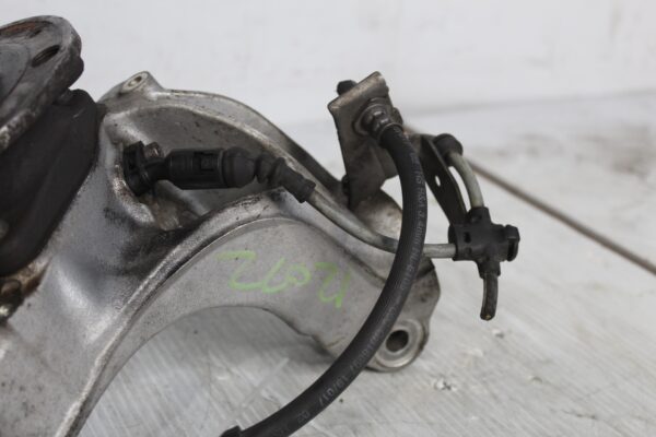 Audi 8V RS3 Front Left Wheel Knuckle Hub Carrier 8V0407253A, 8V0407257A