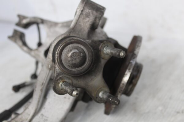Audi 8V RS3 Front Left Wheel Knuckle Hub Carrier 8V0407253A, 8V0407257A
