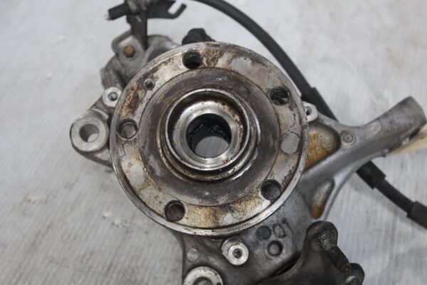 Audi 8V RS3 Front Left Wheel Knuckle Hub Carrier 8V0407253A, 8V0407257A