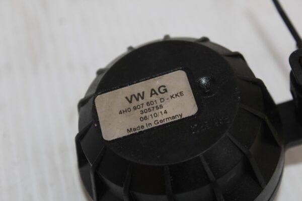 Volkswagen MK7 Golf R Engine Noise Actuator Production 4H0907601D, 4H0907601E