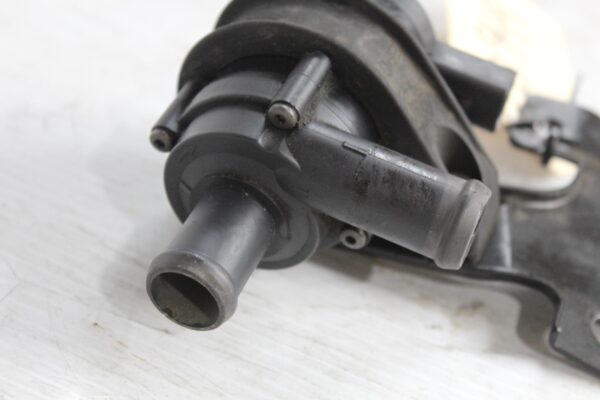 Volkswagen MK6 Golf Auxiliary Water Coolant Pump 1K0965561G