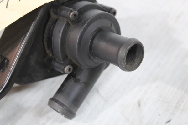 Volkswagen MK6 Golf Auxiliary Water Coolant Pump 1K0965561G